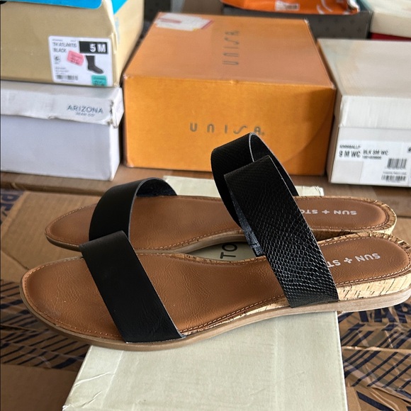 Sun + Stone Black and Tan Women's Sandals - Picture 3 of 4